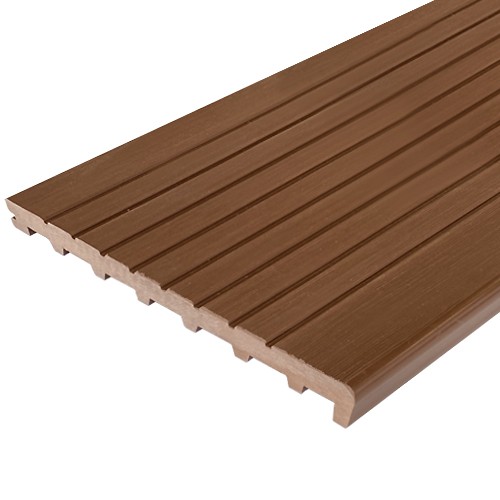 Ступень ДПК Latitudo Step-320 Каштан Полнотелая купить в Учалах