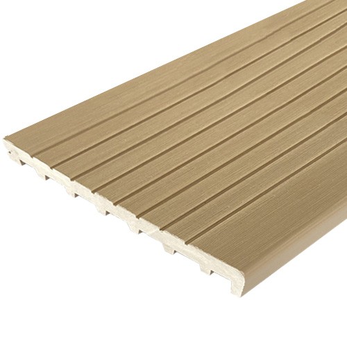 Ступень ДПК Latitudo Step-320 Натур Полнотелая купить в Учалах